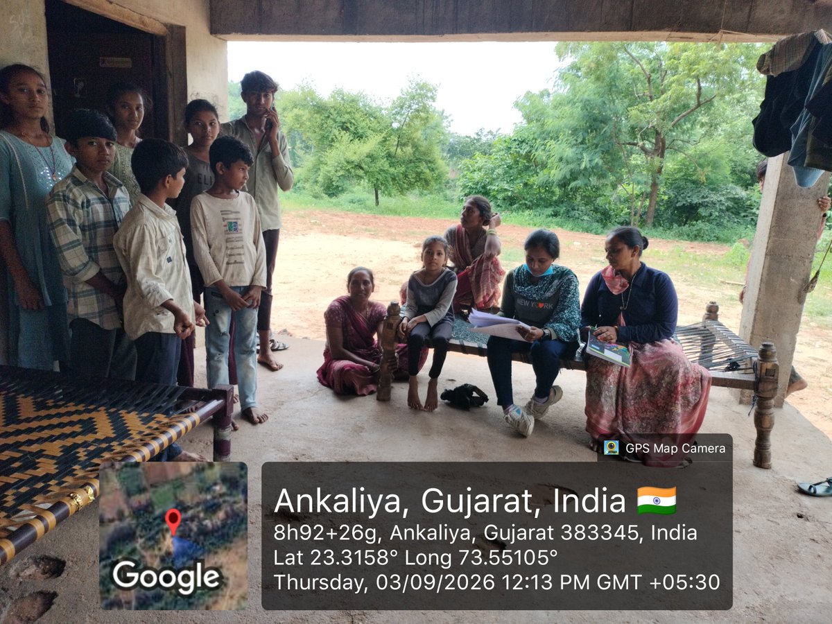 choambiya's tweet photo. PMJAY card Drive At Ankliya AAM Ambliya PHC jitpur https://t.co/c2zRV72Cu4