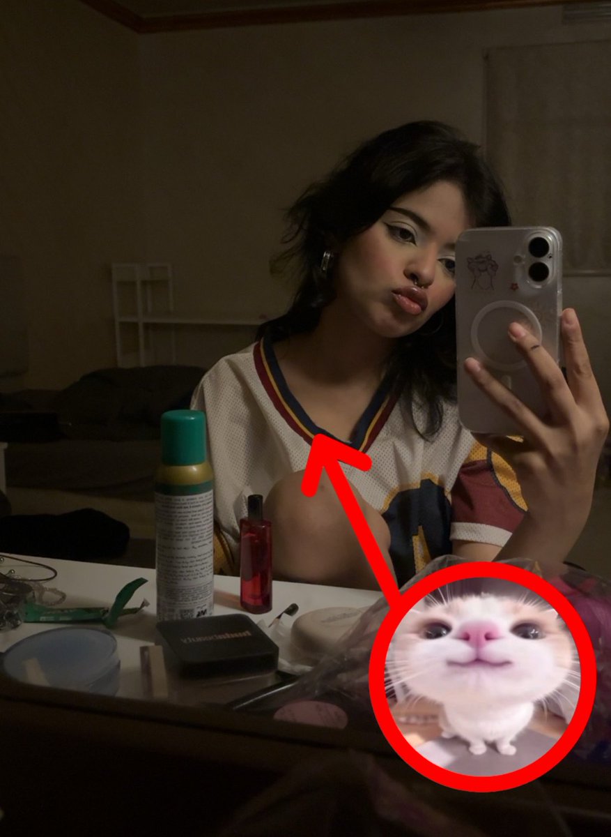 vvcreen's tweet photo. 🐈🐾🐈🐾🐈 https://t.co/IHZ27DpaDu