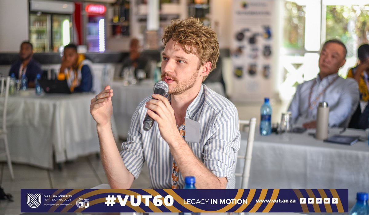 VUT_Online's tweet photo. 🔬 Research Presentations | SAMNet Symposium
Researchers from across South Africa are sharing insights, exchanging ideas and advancing knowledge on mercury, environmental science and health. 🌍
👏 Celebrating research excellence, collaboration and innovation!
#SAMNet #vut60 https://t.co/WVZdgGmXJa