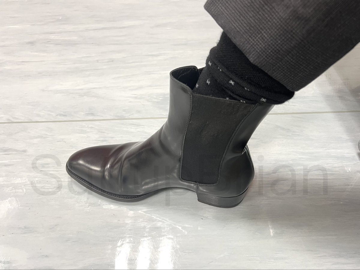 Briansuitman's tweet photo. 係公司Suitman群集嘅世界
從來只有弱肉強食

Chelsea boot 加黑色印花襪
The best horny scene ever
抽插���被抽插都用力d💦🍆 https://t.co/pWoPxElnWC