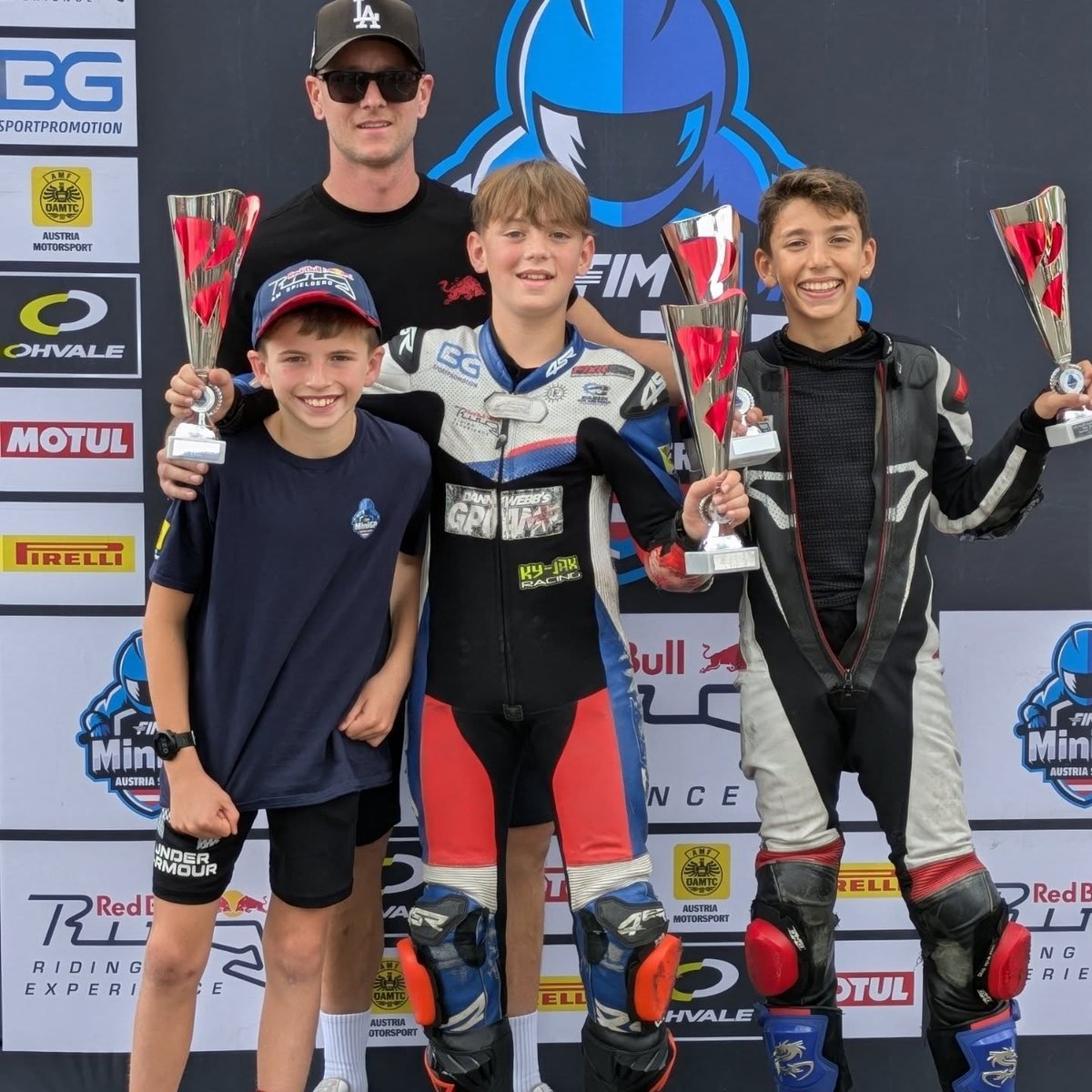 JolynnDedectz2's tweet photo. Great weekend at the Red Bull Ring for the penultimate MiniGP Austria round, finishing 2nd and 1st! Huge thanks to Chris and Sue from Bulwark Bus and Coach Ltd for their support, and to Kemmer for the help. Well done Uzay Alp and Frankie Watson! https://t.co/yK3bYfIULi