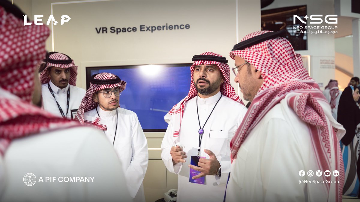 NeoSpaceGroup's tweet photo. من التقنية إلى التحول الرقمي، ومن القدرات الوطنية إلى أثرٍ يتجاوز الحدود.

المستقبل يُبنى اليوم.

استقبل المهندس هيثم الفرج، الرئيس التنفيذي للمجموعة، معالي المهندس أحمد الصويان، محافظ هيئة الحكومة الرقمية، في جناح المجموعة خلال #LEAP26.

وخلال الزيارة، جرى استعراض قدرات وحلول المجموعة في الاتصالات الفضائية، والملاحة، والخدمات الجيومكانية، ودورها في تمكين التحول الرقمي ودعم القطاعات الاستراتيجية.

نحو مستقبلٍ تقوده التقنية، وتصنعه القدرات الوطنية.

#مجموعة_نيو_للفضاء #NSG #LEAP2026 #اقتصاد_الفضاء #السعودية #الابتكار #الفضاء

From technology to digital transformation, and from national capabilities to impact beyond borders.

The future is built today.

Eng. Haithem Alfaraj, Group CEO of Neo Space Group (NSG), welcomed H.E. Eng. Ahmed Alsuwaiyan, Governor of the Digital Government Authority, to the Group’s booth at #LEAP26.

During the visit, the Group’s capabilities and solutions across satellite communications, navigation, and geospatial services were showcased, highlighting their role in enabling digital transformation and supporting strategic sectors.

Towards a future driven by technology and built on national capabilities.

#NeoSpaceGroup #NSG #LEAP2026 #SpaceEconomy #Innovation #Space