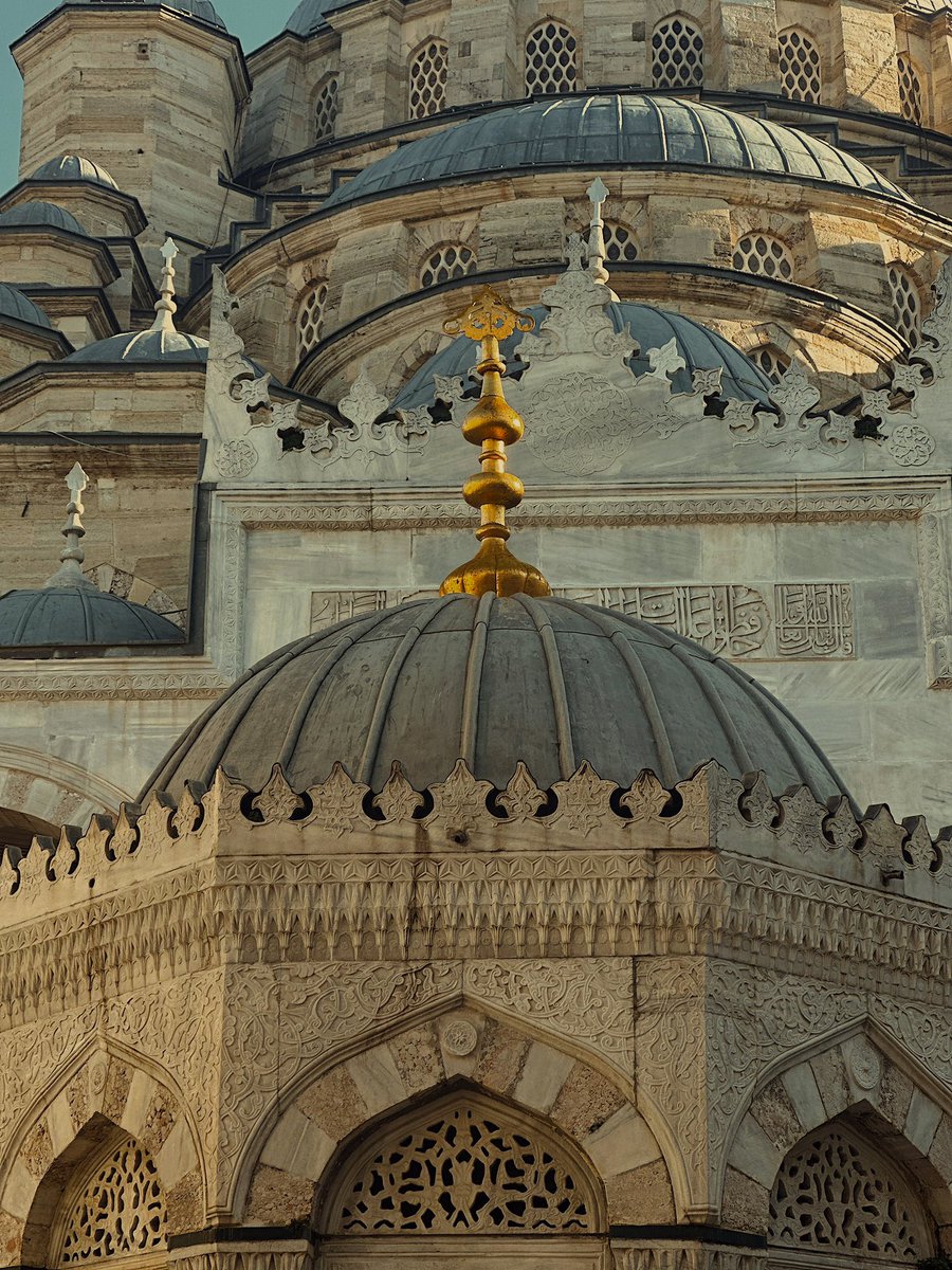 zeyydinn's tweet photo. ikindi vakti ve yeni camii https://t.co/JRakqJXMSs