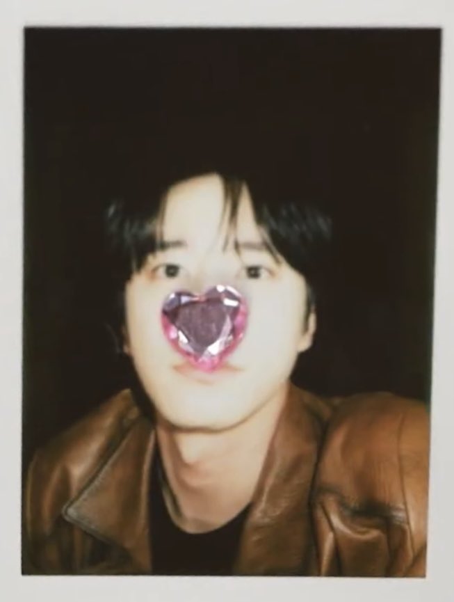 by_jun97's tweet photo. 🎞️ 포핸즈 티벤필름  #이준영 https://t.co/A7xD5iAyLj