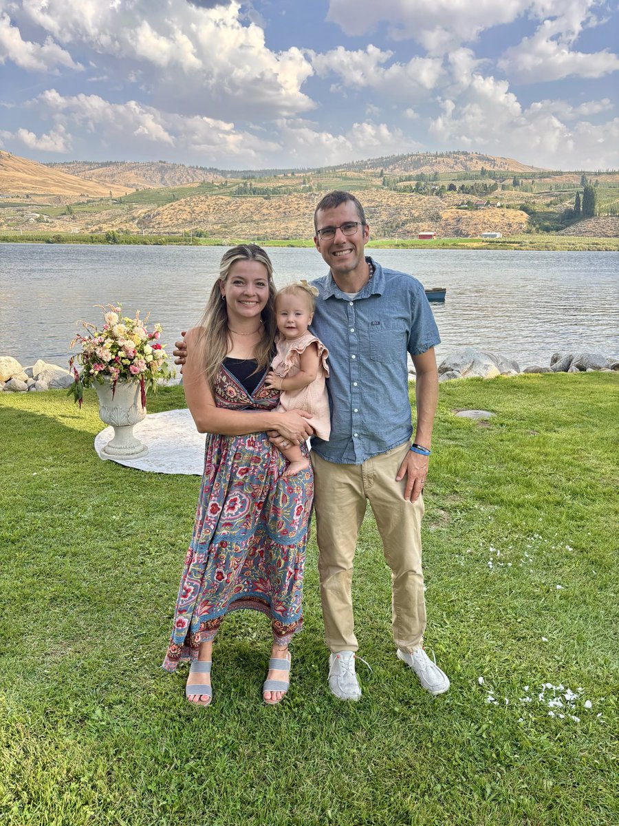 MrKdub's tweet photo. #TheHobby Couples ONLY Thread 😍
Always fun to clean up for a wedding date with #MrsDub 🥰
Oh, & my baby girl is pretty dang adorable. ❤️
Drop those summer pics of you and your significant other on the thread below ⬇️
#DubFamily #Marriage #RelationshipGoals https://t.co/AkpYE3Ujbr