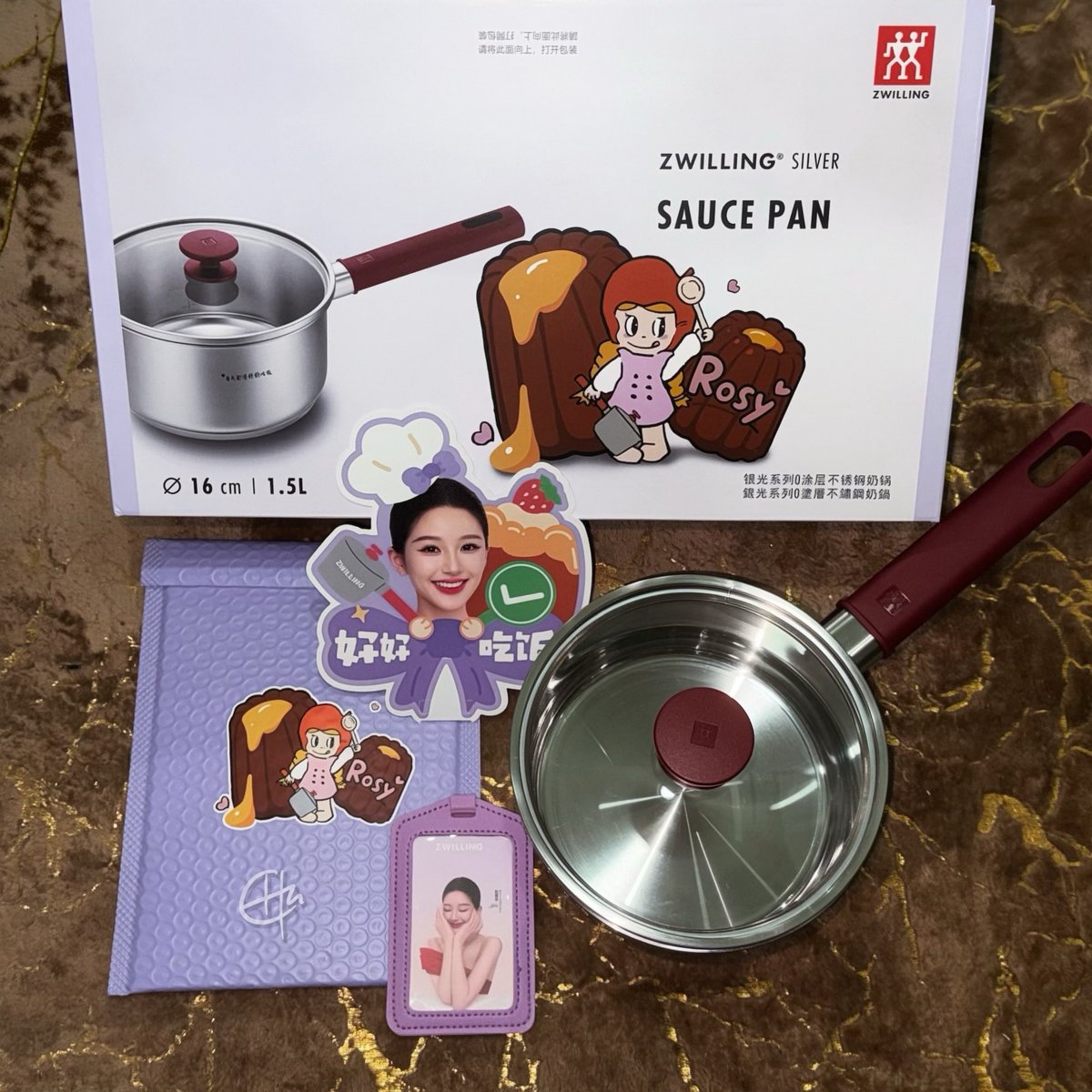 chamonhwa's tweet photo. My Lusi x Zwilling sauce pan arrived. Her signature and that “Make sure to eat well every day” print made the purchase feel justified though I wish they were engraved instead 💜

Officially promoted to my instant noodles and soup pot now^^

Also I’m at the point in life where I appreciate these kinds of endorsements a lot more 😁😁