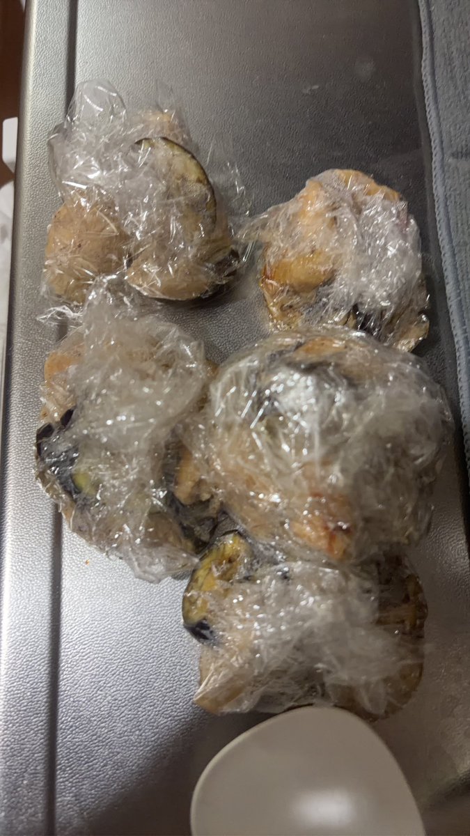 yuti___1026's tweet photo. 弁当のおかず飽きないように冷凍ストック🍱自炊楽しい https://t.co/bSf4ohw9a6