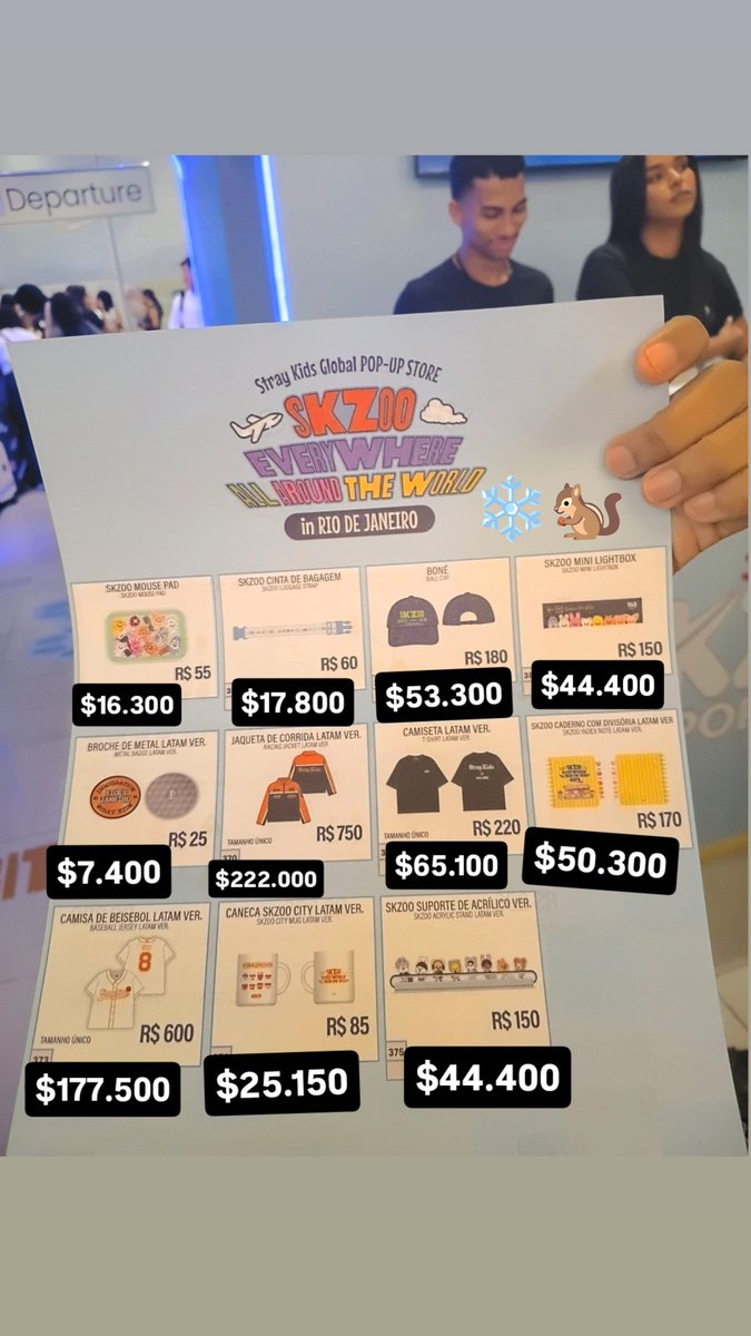 iB0RNFREAK's tweet photo. PRECIOS DE LA POP UP EN PESOS ARGENTINOS ‼️‼️
(basado en la conversión de reales a ars de google, no son finales, es un aproximado, todavía no sabemos cómo va a ser en nuestro país)

me llevo un pin y un beldent gracias https://t.co/UWrDEvFYhh