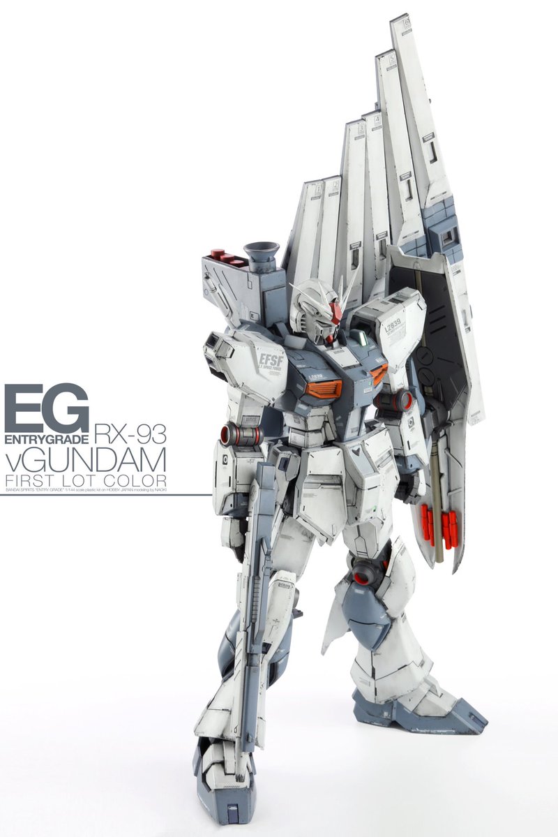 n_a_o_k_i_'s tweet photo. #νガンダムの日 
①RG
②MG Ver.Ka（筆塗り）
③EG
④MG Ver.Ka https://t.co/whhpEHv7XS