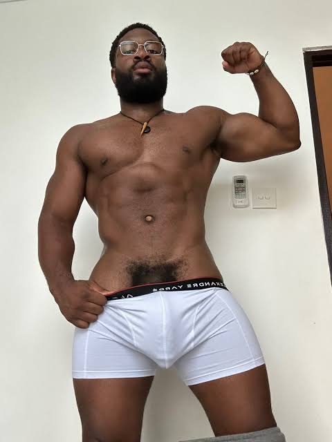 Stevengray8022's tweet photo. 👅👅👅👅 https://t.co/FYlRB8Fvk6
