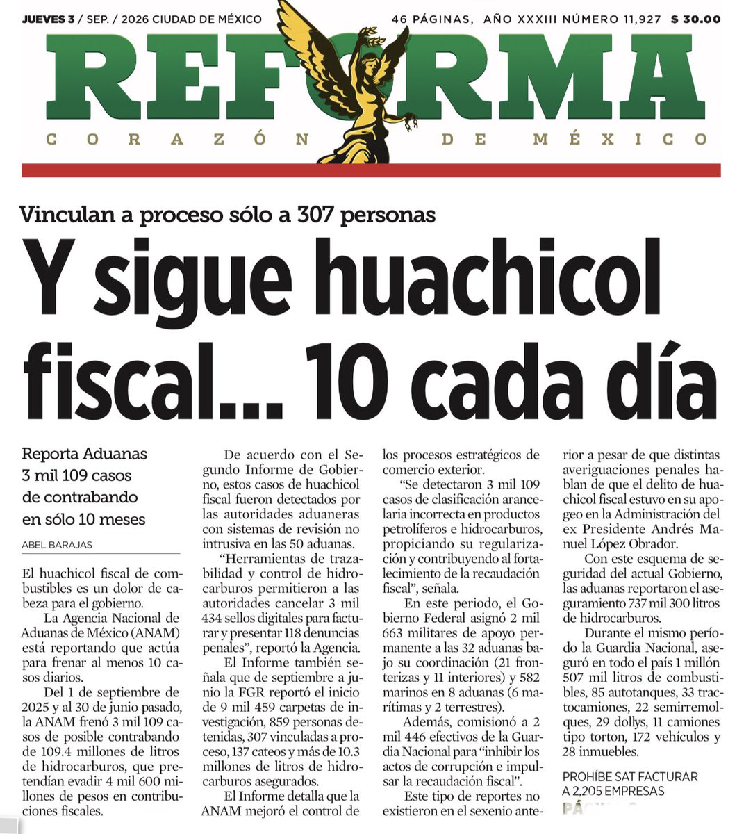 CastillaBerthis's tweet photo. Dijo #AMLOelNarco, que entrando el a gobernar, se acabaría el huachicol.
🤥🤥🤥🤥🤥🤥🤥

El huachicol fiscal de combustibles es un dolor de cabeza para el gobierno.

La Agencia Nacional de Aduanas de México (ANAM) está reportando que actúa para frenar al menos 10 casos diarios.

Del 1 de septiembre de 2025 y al 30 de junio pasado, la ANAM frenó 3 mil 109 casos de posible contrabando de 109.4 millones de litros de hidrocarburos, que pretendían evadir 4 mil 600 millones de pesos en contribuciones fiscales.

De acuerdo con el Segundo Informe de Gobierno, estos casos de huachicol fiscal fueron detectados por las autoridades aduaneras con sistemas de revisión no intrusiva en las 50 aduanas.

"Herramientas de trazabilidad y control de hidrocarburos permitieron a las autoridades cancelar 3 mil 434 sellos digitales para facturar y presentar 118 denuncias penales", reportó la Agencia.

El Informe también señala que de septiembre a junio la FGR reportó el inicio de 9 mil 459 carpetas de investigación, 859 personas detenidas, 307 vinculadas a proceso, 137 cateos y más de 10.3 millones de litros de hidrocarburos asegurados.

El Informe detalla que la ANAM mejoró el control de los procesos estratégicos de comercio exterior.

"Se detectaron 3 mil 109 casos de clasificación arancelaria incorrecta en productos petrolíferos e hidrocarburos, propiciando su regularización y contribuyendo al fortalecimiento de la recaudación fiscal", señala.

En este periodo, el Gobierno Federal asignó 2 mil 663 militares de apoyo permanente a las 32 aduanas bajo su coordinación (21 fronterizas y 11 interiores) y 582 marinos en 8 aduanas (6 marítimas y 2 terrestres).

Además, comisionó a 2 mil 446 efectivos de la Guardia Nacional para "inhibir los actos de corrupción e impulsar la recaudación fiscal".

Este tipo de reportes no existieron en el sexenio anterior a pesar de que distintas averiguaciones penales hablan de que el delito de huachicol fiscal estuvo en su apogeo en la Administración del ex Presidente Andrés Manuel López Obrador.

Con este esquema de seguridad del actual Gobierno, las aduanas reportaron el aseguramiento 737 mil 300 litros de hidrocarburos.

Durante el mismo período la Guardia Nacional, aseguró en todo el país 1 millón 507 mil litros de combustibles, 85 autotanques, 33 tractocamiones, 22 semirremolques, 29 dollys, 11 camiones tipo torton, 172 vehículos y 28 inmuebles.