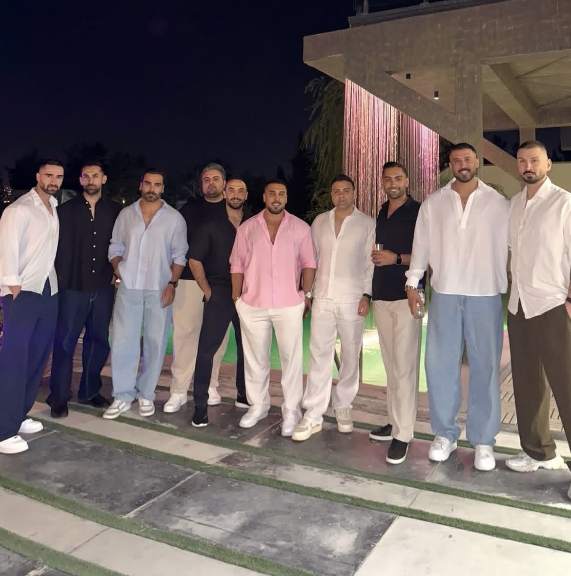 lesirwan's tweet photo. بیبی مث من دیگ پیدا نمی کنی: https://t.co/sMWXP4jFmS