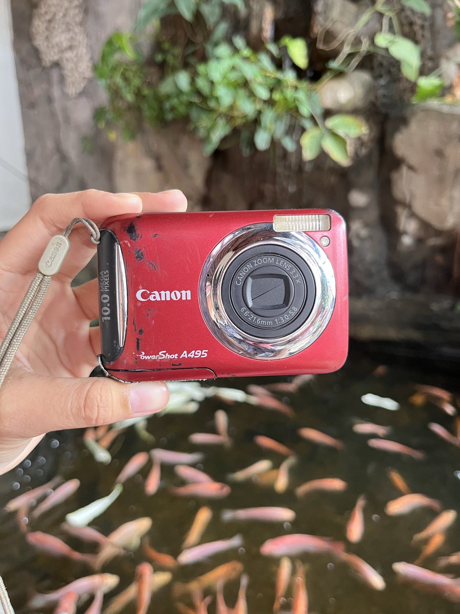 itsren68's tweet photo. #WTS
Digicam Canon Powershoot A495
  “💵450k”
Minus Tutup batre harus pake lakban
Sama Tombol rada ghost touch 
(masi bisa jepret Foto)
#zonauang #zonajajan #digicam https://t.co/5pjQckMCTi