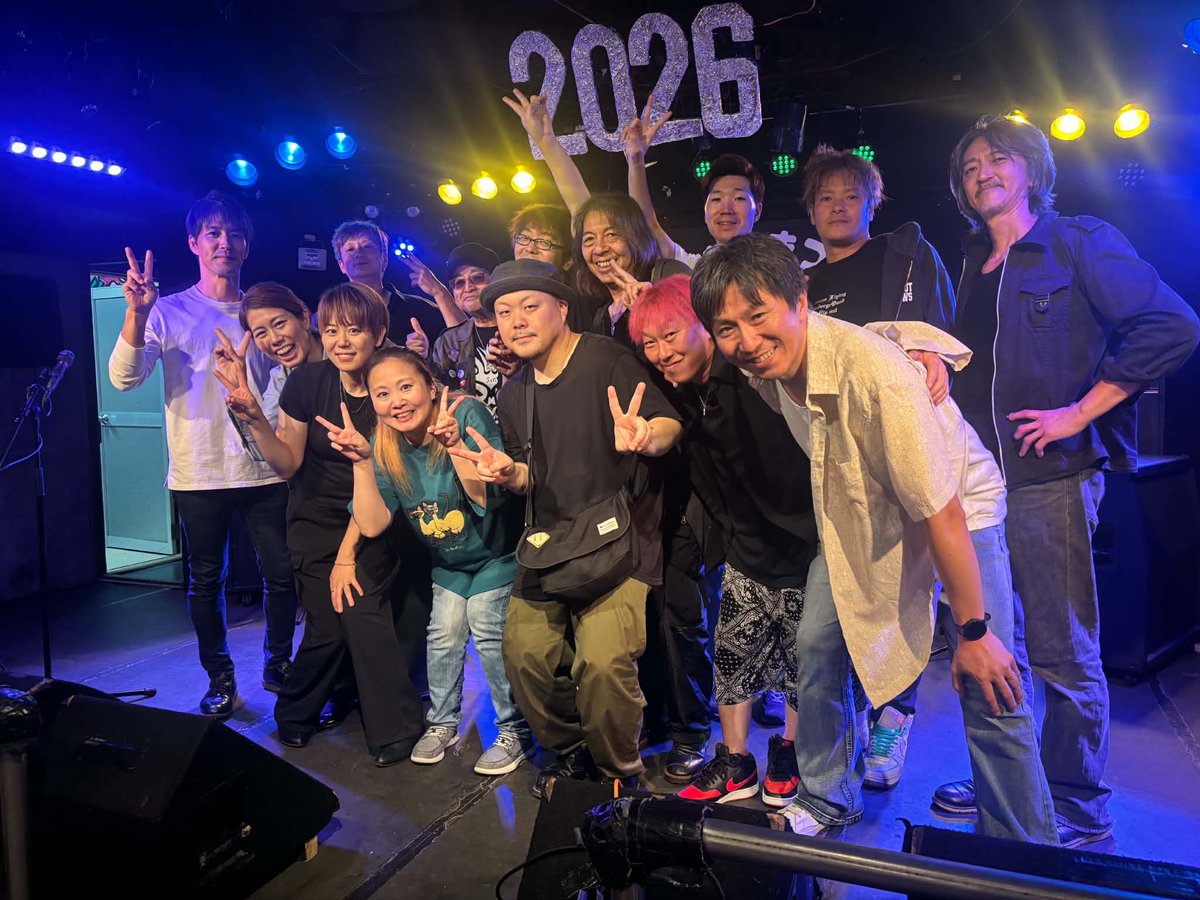 punkthemonster's tweet photo. 2026.9.2夕焼けまつり
モトヤ、レイナ、アセッション、関将さん、遊びにきてくれた皆様、夕焼けマスター、ピッコさんありがとうございました🙏✨ https://t.co/0XbzDBpIGY