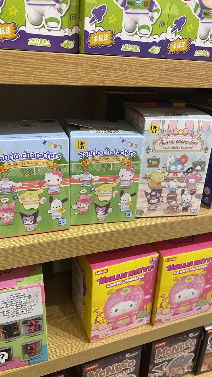 nectvii's tweet photo. @meei_misaki eu comprei na miniso lá na liberdade! mas aqui no shopping perto de casa tem uma miniso tbm e achei a mesma blind box por lá, então creio que em qualquer uma vá ter ela LSLSK https://t.co/VxnnZfhhZN