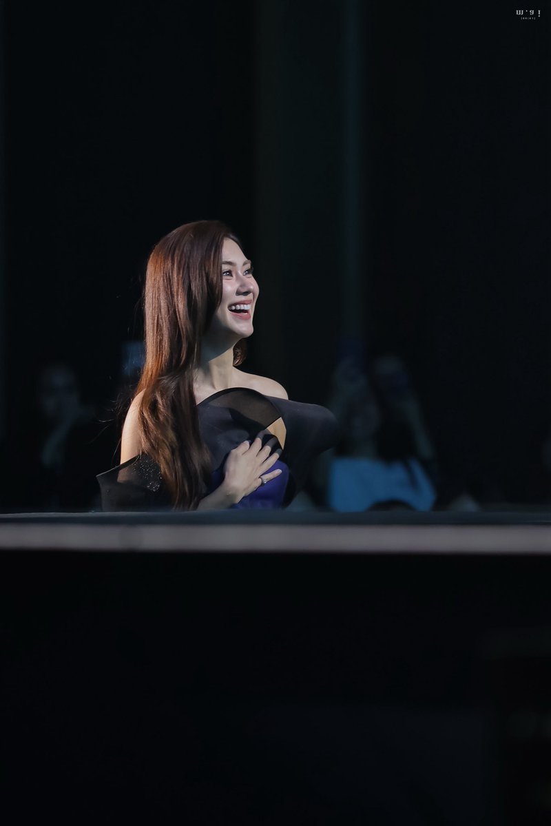 _09jannn's tweet photo. 🤲🏼🦋

LENAMIU AT Y ENT AWARDS
#YEntertainAwardsxLenaMiu
#lalinalena https://t.co/hGnoRtoyAI