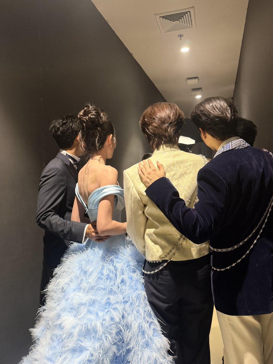 Chamook1919's tweet photo. ❤️

KENGNAMPING AT YENT AW2026
#YEntAwards26xKNP https://t.co/oA5pZK1N6P