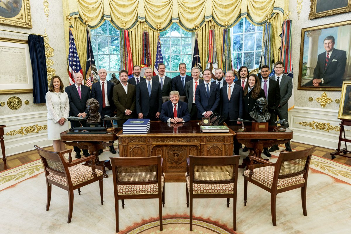 ChairmanSelig's tweet photo. Thank you @POTUS for hosting some of America's top leaders in innovation at the @WhiteHouse last month. Under your leadership, we're ensuring that the new frontier of finance is built on American soil. https://t.co/hkKr93lqNg