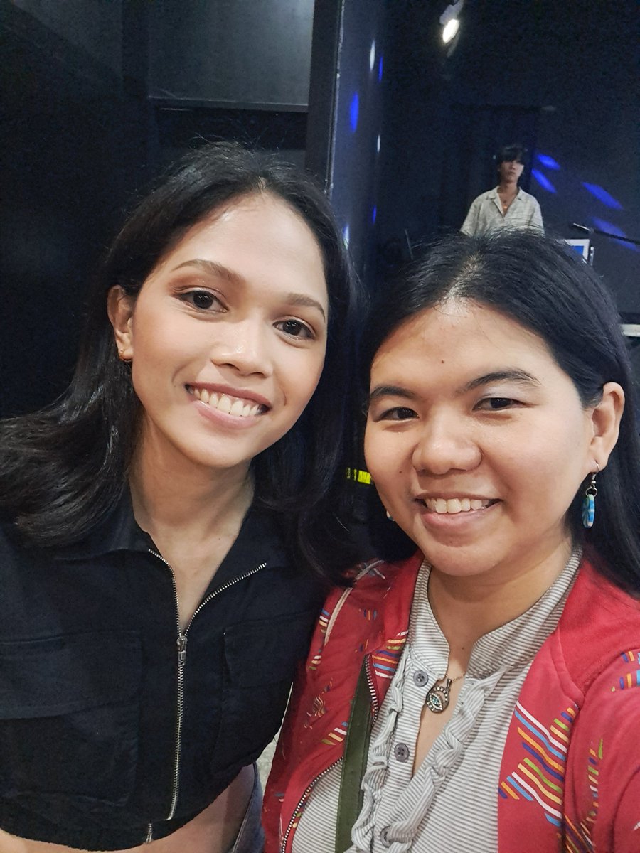 xandz34's tweet photo. With Meg Zurbito 🤩
#LiveandLoaded #IvoryMusic #VivaCafe #LiveatVivaCafe #CelebrityPhoto 
📷  July 19 2025 @MegZurbito https://t.co/dLhVa0y0I7