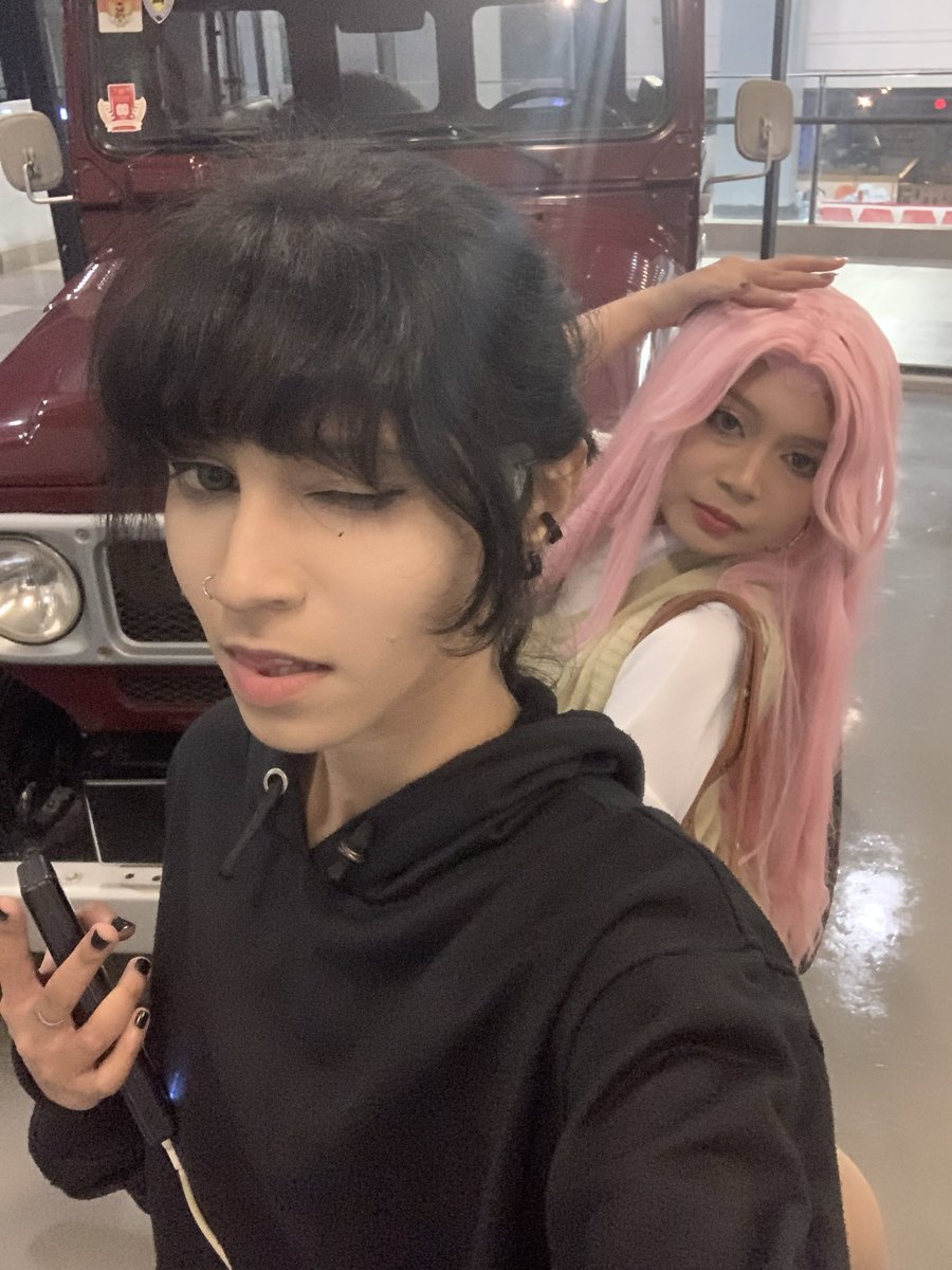 ccalicow's tweet photo. [QUEER FRIENDSHIP APPLICATION]
name: sabby
age: 26 with babi face
occupation: pemuzik
zodiac: gemini
height: agak pendek
hobby: foya foya bareng my bini <3
fun fact: hidupnya ga fun https://t.co/5PoEaD7nRW