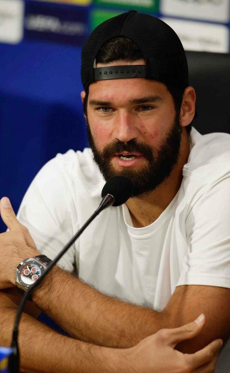 RealityLfc's tweet photo. 🚨Alisson speaking about Caoimhin Kelleher.

🗣️“Oh kelleher!! I remember we had a great conversation at first when he left the club to join Brentford, I told him Caoimhin, I know you’re a good keeper and deserves the spot you wanted here but again it’s my presence that’s making this your departure possible, and don’t forget this club loves you so much and you will be welcome at anytime you preferred to be here.”

“After me just saying that to him, he responded that, he’s grateful for the time we shared together here at the club and also with the experience and support I gave him to build up his confidence in the goal.”

“He added that there will be sometime in life where he will like to be back here. That’s the mentality of a talented player whose dream lies in the club, willing to be back to continue his dream. It matters the most.”

“Again a very respectful goalkeeper I’ve ever shared a team with, and I wish him to be here after left because he deserves every bit of that, he earned it all from the beginning.”