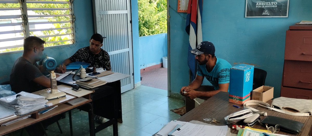HEdgeSalas72's tweet photo. Se realiza visita especializada a la FOC Jesús Suárez Gayol inicio del curso escolar y proceso de matrícula https://t.co/HvElNlyon0