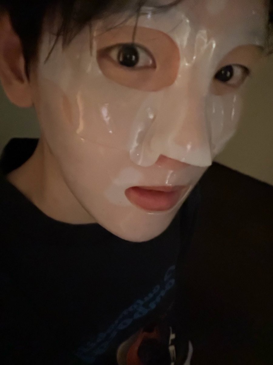 exoglobal_media's tweet photo. 🫧 #BAEKHYUN 
@weareoneEXO https://t.co/gJoAwToq9L