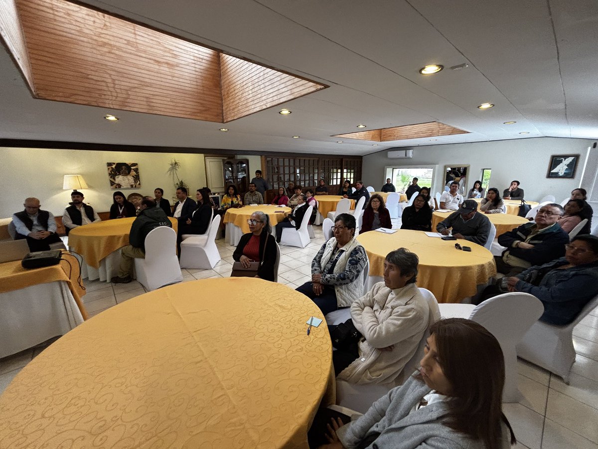 CorfoArica's tweet photo. #Arica Con presencia de productores agrícolas, se realiza Seminario inicio “Transferencia en tecnologías de deshidratación y postcosecha para fortalecer la resiliencia comercial y diversificación de la oferta agrícola de la Región”. Financia el CDPR y Ejecuta Inia Ururi https://t.co/IOgneTLraa