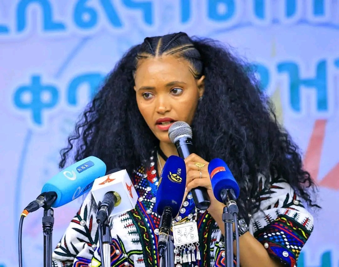 AppAmhara's tweet photo. "የሲቪል እና ቤተሰብ ምዝገባ አገልግሎት አስተማማኝ እና ዘላቂነት ያለው የሕዝብ መረጃ የሚመነጭበት ነው" ርእሰ መሥተዳድር አረጋ ከበደ https://t.co/dxpDnF1VG7