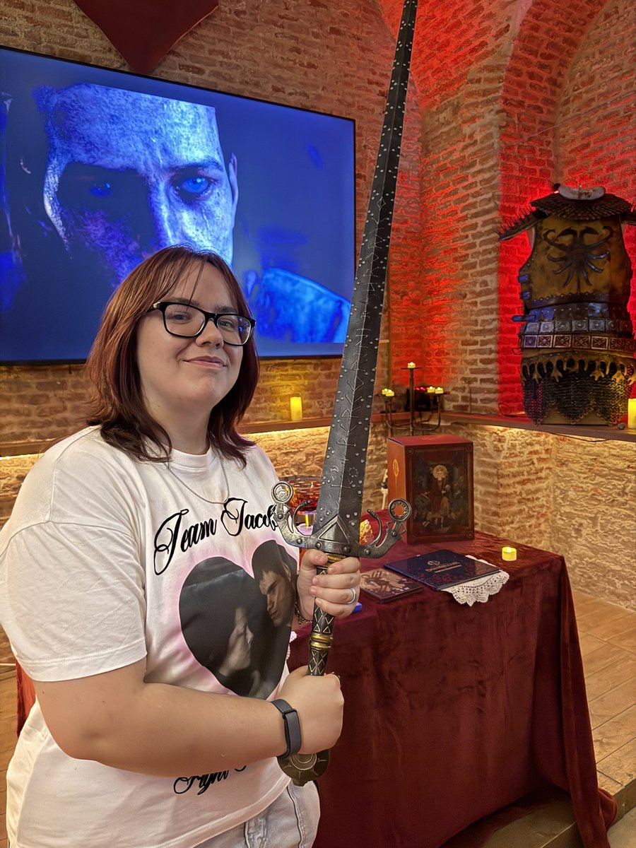 fatimuchidev's tweet photo. Llevo casi un año en Bandai ayudando en PR y campañas de influencers, aunque lleve poquito tiempo estoy muy contenta de haber tenido la oportunidad de participar en este lanzamiento

Espero que disfrutéis del juego igual que yo he disfrutado de trabajar en él ❤️ https://t.co/KqwdU7cIG8