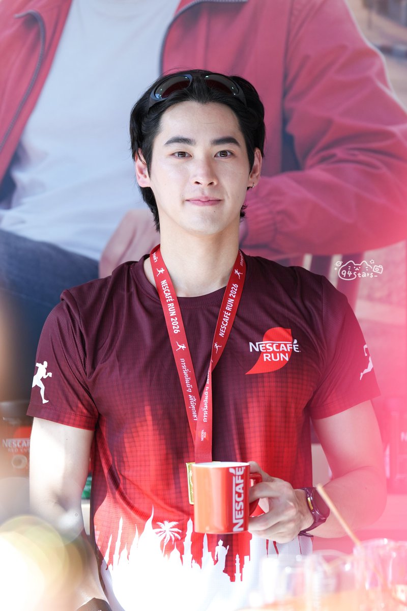 94stars_'s tweet photo. D-6😺
20260607
NESCAFE RUN HATYAI2026 X KAO
#NESCAFERUNHATYAI2026 #NESCAFEREDSPACE
#NESCAFEREDCUP
#หัวเช้าดีๆไปกับเก้า
#number_9th @numberx9th
#งุ้งงิ้งๆของนพเก้า https://t.co/Phhf21cyc0