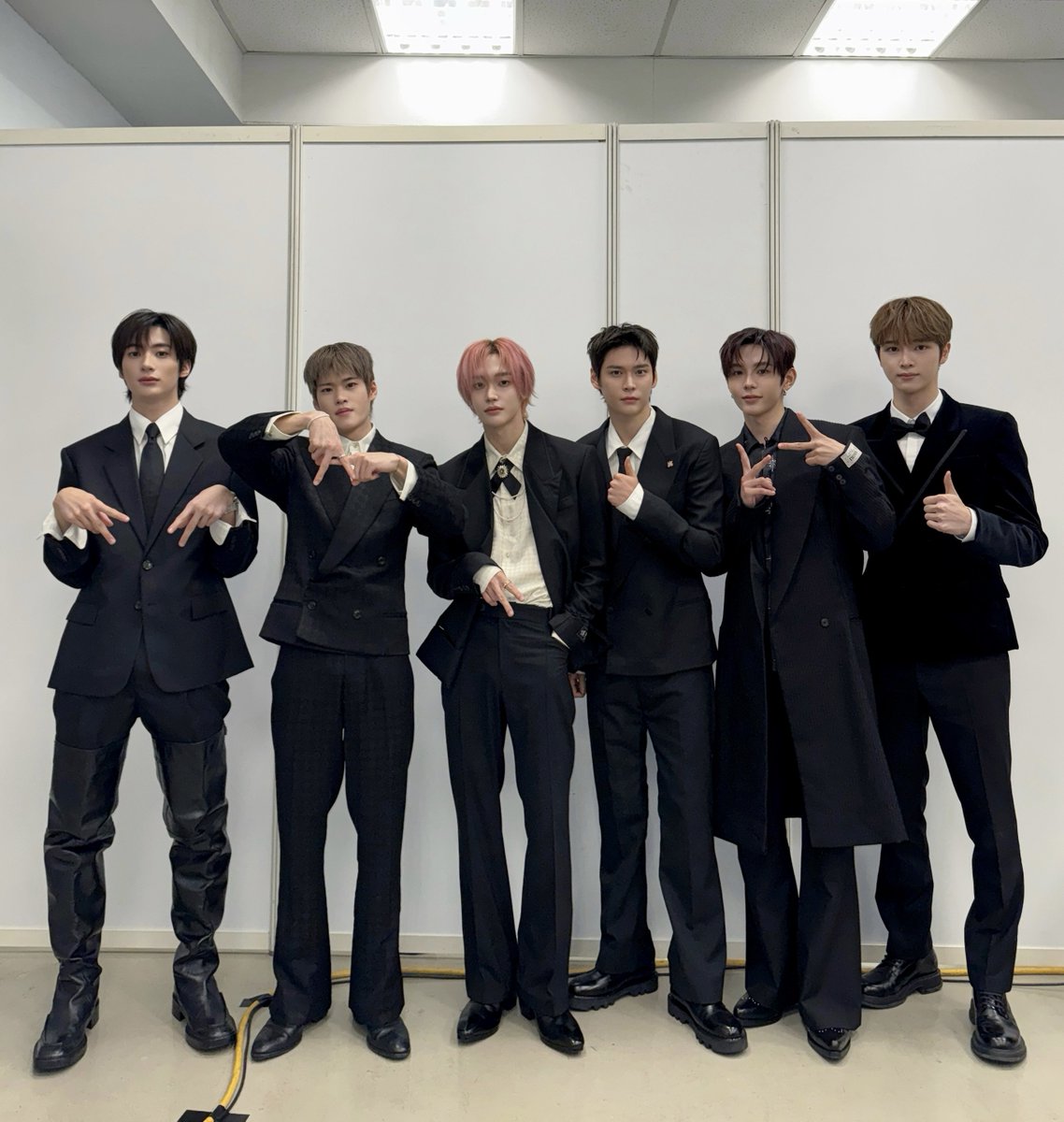 shotarostweets's tweet photo. 쇼타로송은석정성찬박원빈이소희이찬영
#라이즈와_브리즈_계속될_우리이야기
야호곧삼주년이다아아
#RIIZE_Our_3rdChapter
이천이십육년구월사일 https://t.co/FguTc8eS8U