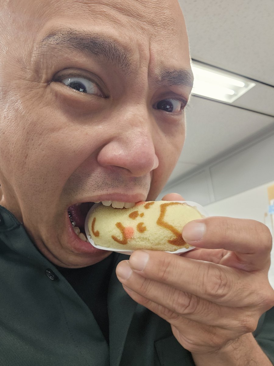 chimu1000's tweet photo. #じっちゃ！
青森での再上映のご挨拶のために
青森向かう夜行バス
#シネマヴィレッジ８
行きます
朝にはFMごしょがわら　さんにお邪魔してきます
#中村静香
#小野武彦
#小笠原海
#しゅはまはるみ
#なだぎ武
#篠田諒
#木﨑ゆりあ 
#望月雅友 
#鈴原ゆりあ
#佐々木駿
#ピンクレディ
#張間陽子 
#津田寛治 https://t.co/jdYJKLjepm