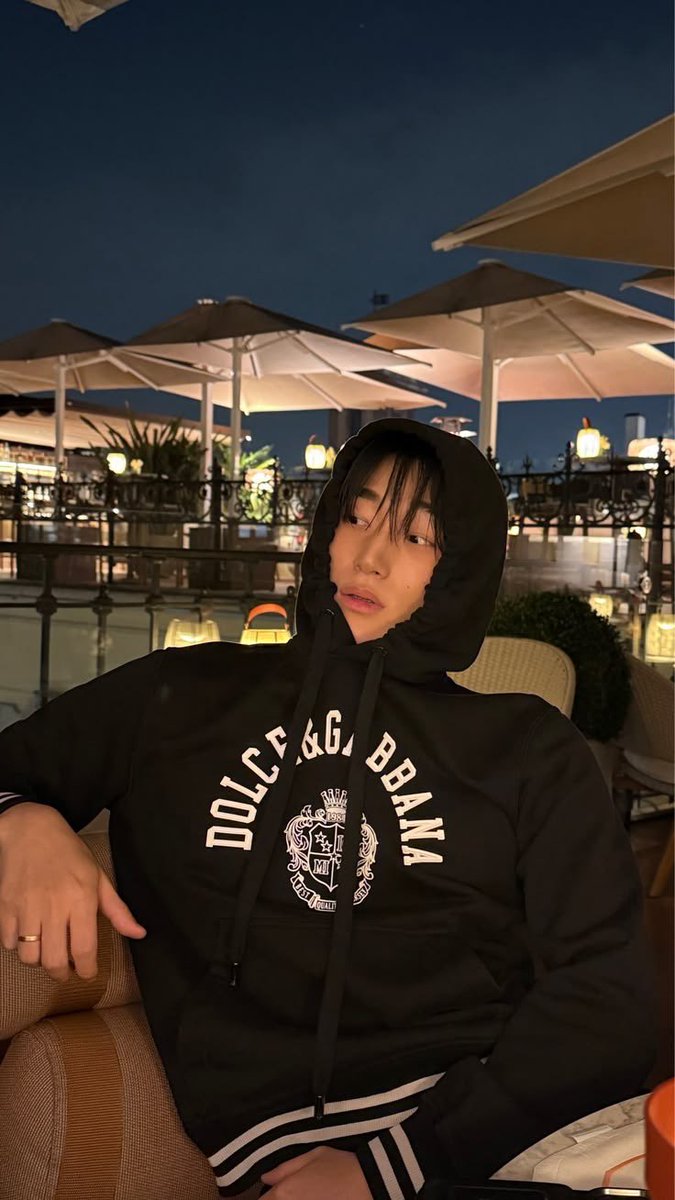 SANCkidz's tweet photo. malem wak, maaf lalai bermain erfe
malem gini kalian ngapain? https://t.co/nU1ojzB5Tk