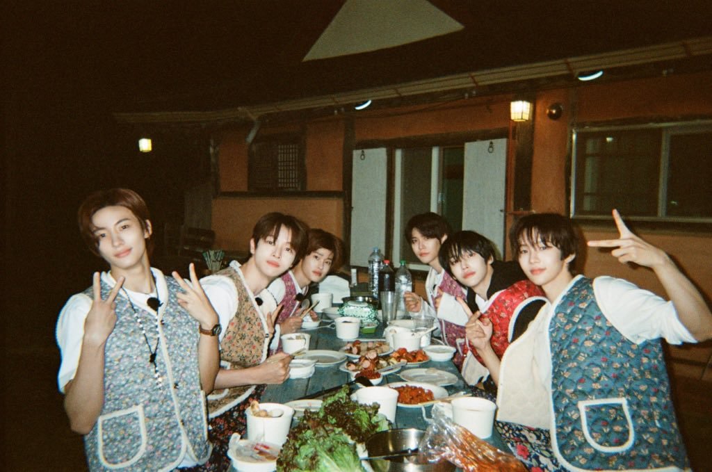 byeoloveyu's tweet photo. happy 3 years with riize 🧡🧡🧡

thank you for being one of my sources of happiness 🥹💝

here's to more years with you, my riize

Three Years of Rising Together
#라이즈와_브리즈_계속될_우리이야기
#RIIZE_Our_3rdChapter https://t.co/n3D0TAZLEc