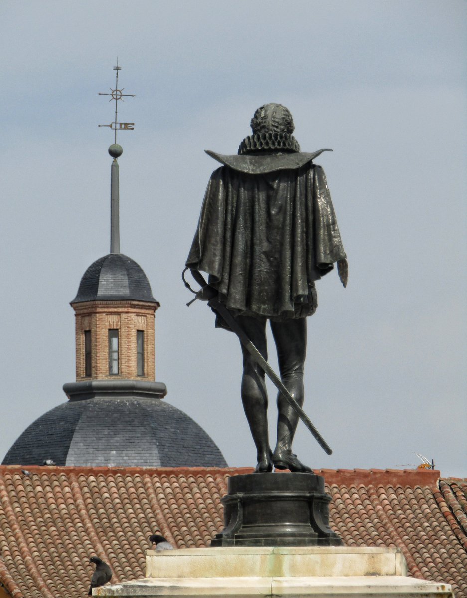 ManuelRevilla57's tweet photo. Cervantes y sus palomas

#AlcalaDeHenares https://t.co/RQWXkQT1ms