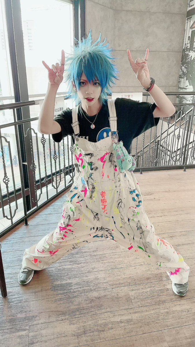 mika_BBN's tweet photo. 李九さん🦊⛩💙
お誕生日おめでとうごさいます🎉 https://t.co/zHMesR2Ptn
