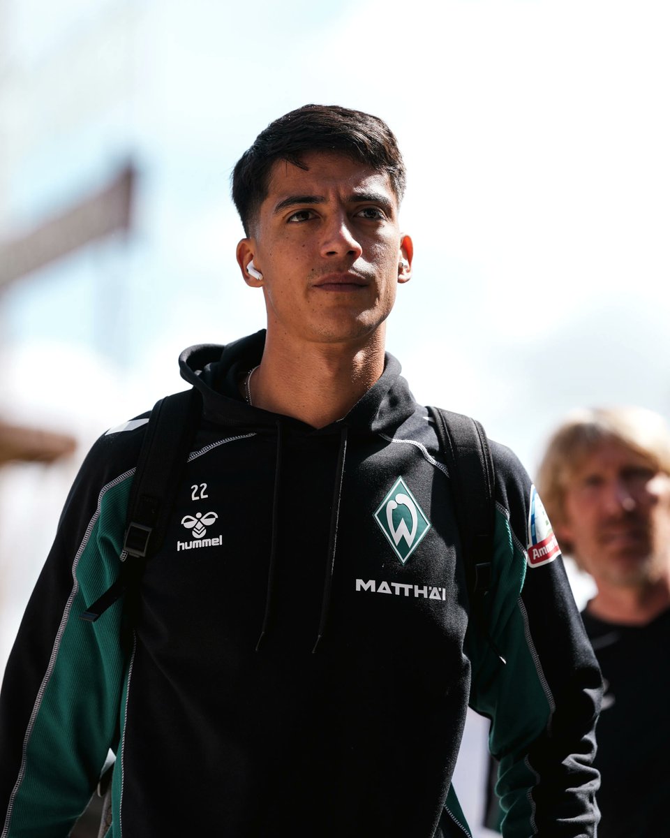 WerderUpdates's tweet photo. Julian #Malatini verlässt den SV Werder
Der argentinische Verteidiger wechselt auf Leihbasis zum MLS-Klub FC Cincinnati.
Zur Meldung 👉 https://t.co/ZfLeBpY5tD
#Werder https://t.co/YMlY3Br1Tn