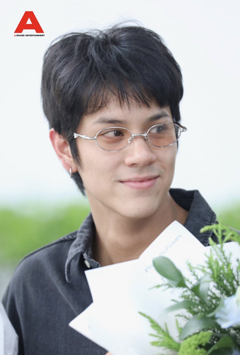 nan0nspace tweet picture