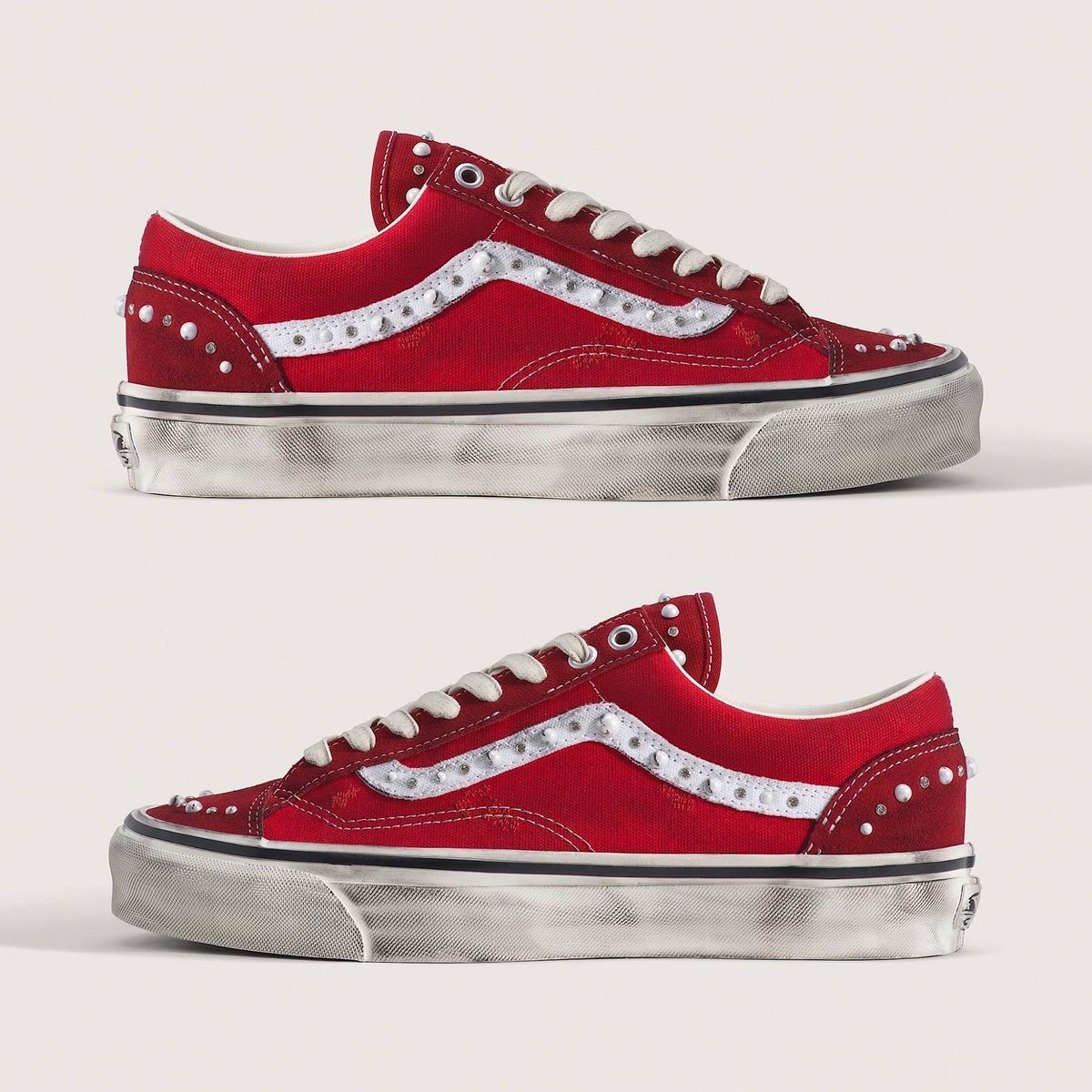 JustFreshKicks's tweet photo. Vans Old Skool 36 Pearlized “Red” ❤️

• Holiday 2026
• $130 https://t.co/t0dg1iUnhJ