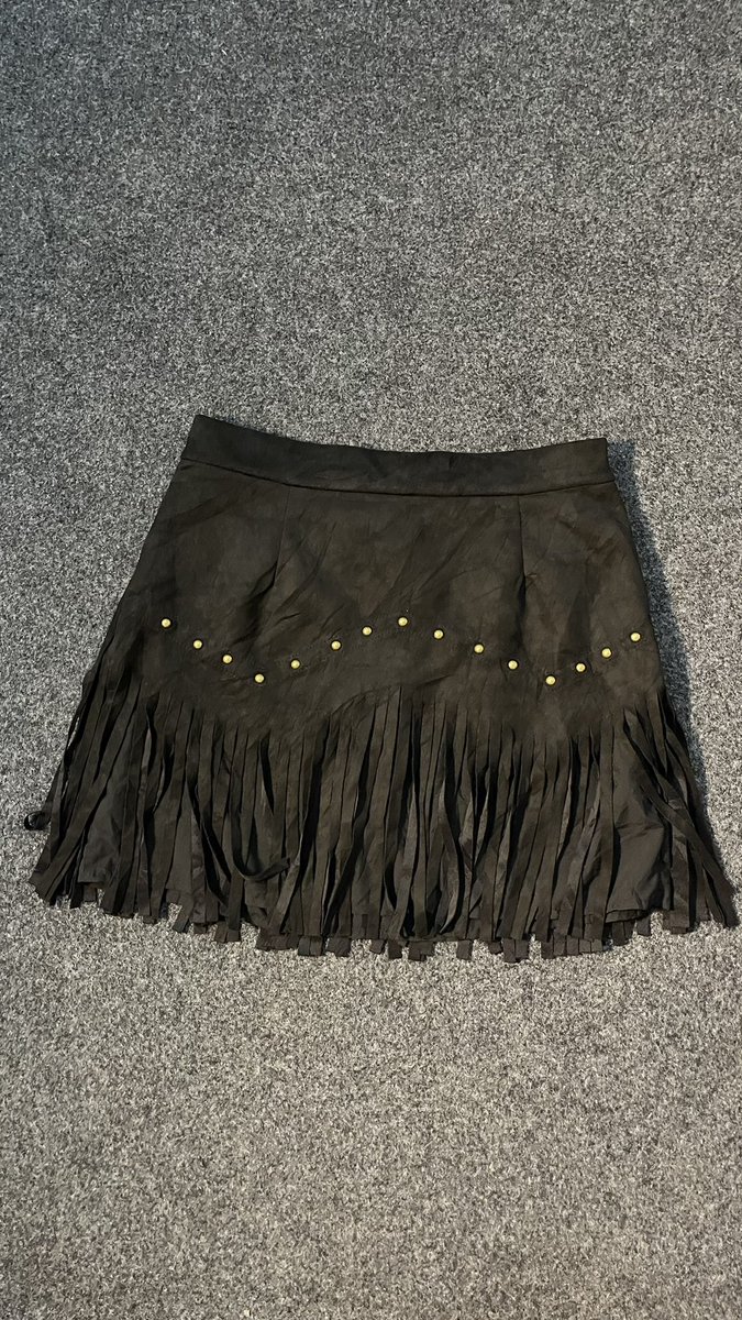 Ilestylee's tweet photo. Your next rave skirt? https://t.co/BDyaq2AXbt