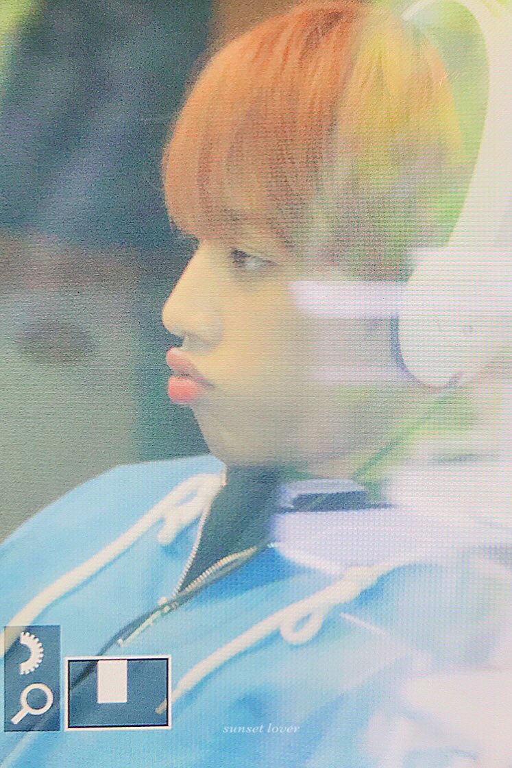 timetoksw's tweet photo. 190904 두시의 데이트

#더보이즈 #선우 #THEBOYZ #SUNWOO https://t.co/RqDUIeesXN