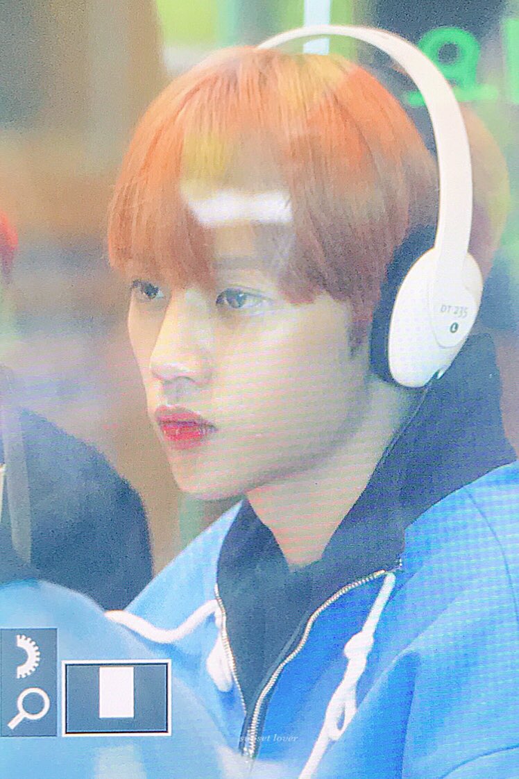 timetoksw's tweet photo. 190904 두시의 데이트

#더보이즈 #선우 #THEBOYZ #SUNWOO https://t.co/RqDUIeesXN