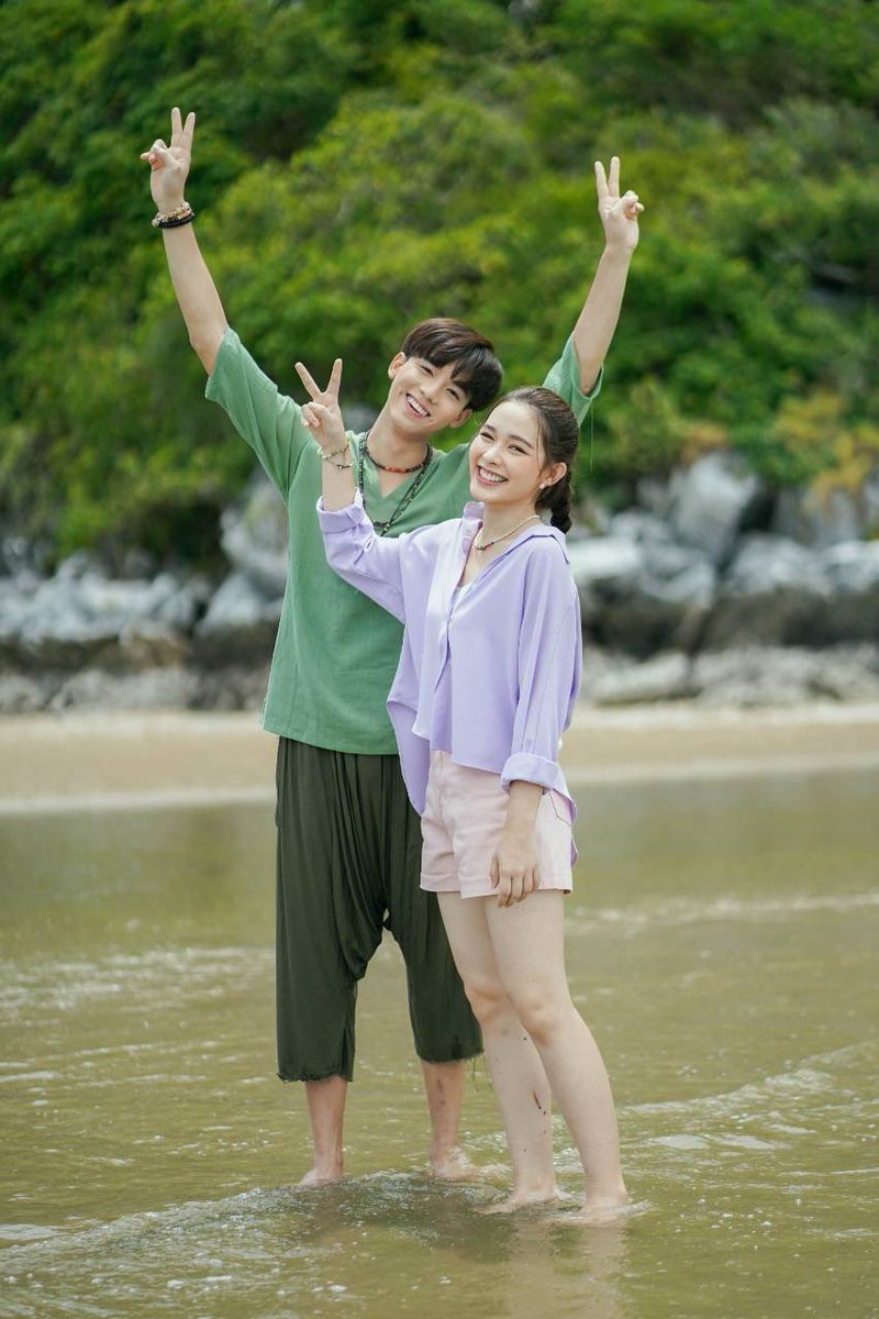 pingyangxnamfah's tweet photo. น่ารักสดใสคับ🤩🏝️🌊
꒰ พี่ปลิว-ยี่หวา คู่กัดแห่งเกาะเลดาว ꒱

#อุบัติรักเกาะสวรรค์EP4

#ฟลุ๊คจ์พงศภัทร์ #FlukePongsapat
#น้ำฟ้าธัญญภัสร์ #namfah_thunyaphat https://t.co/BtcoMxwOqW