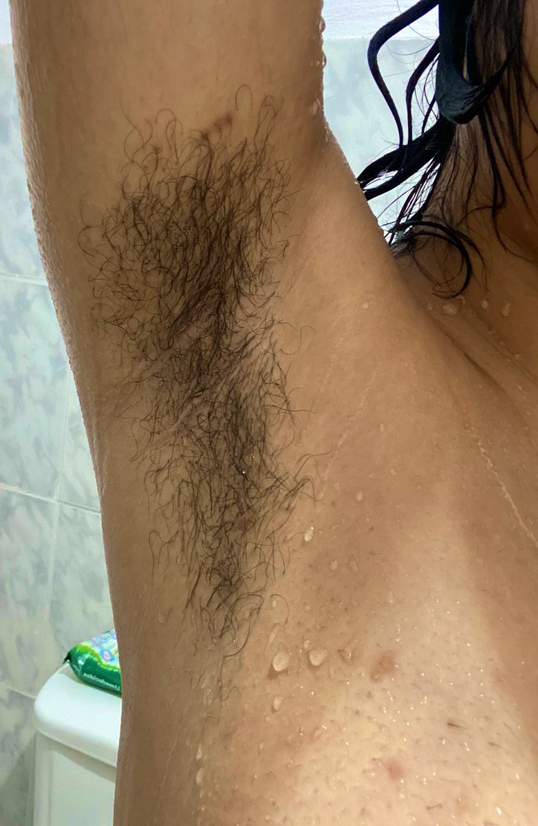 armpitxxxbae's tweet photo. Ufff my chick’s hairy #armpits https://t.co/2qScuMkOLR