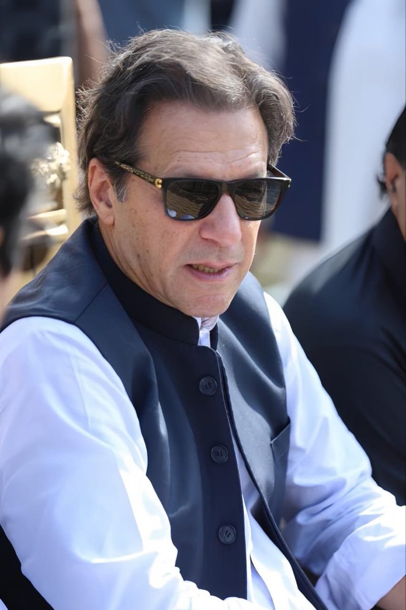 Shawalkhaan011's tweet photo. خان کی رہائی کا ایک ہی راستہ ہے،
عوام نکلیں گے تو خان آزاد ہوگا۔

#ستمبر_مزاحمت_عہد_ہمارا https://t.co/DGRfB6DUfN