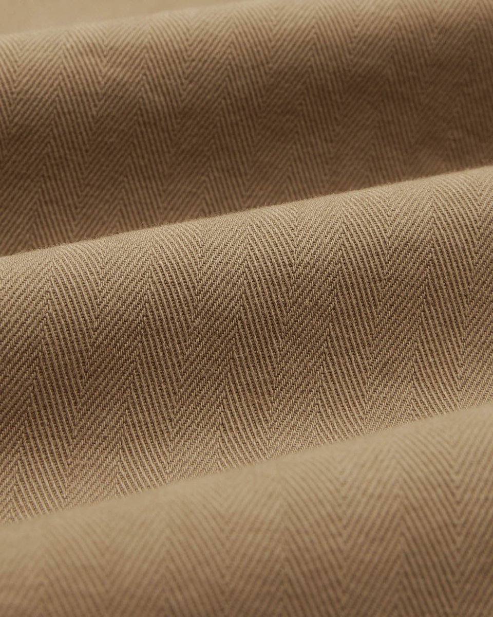 varshilmathers's tweet photo. herringbone has to be my favorite fabric pattern

literally Vs in fabric form 

^ inspired by @PaynterJacket's latest drop 👀 https://t.co/GGueLtprGE