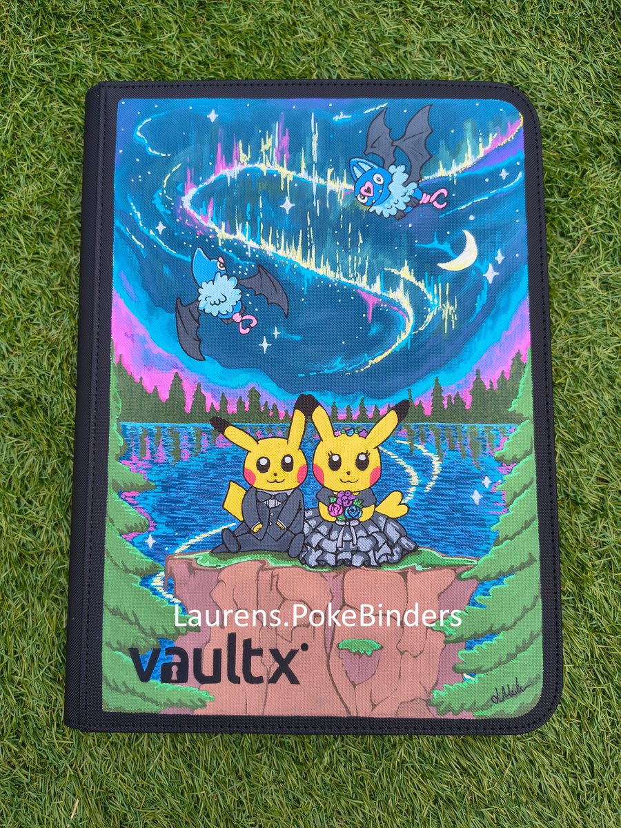 LauPokeBinders's tweet photo. For a very special day! 👰🤵‍♂️

Custom Mr &amp; Mrs Pikachu binder for a customer's wedding day! Each guest will sign a card within the binder to remember their special day!

Northern lights themed!! ✨

Vault X 9 pocket

#pokemonㅤㅤㅤ #wedding #art #pikachu #swoobat #pokemontcg https://t.co/JVQwPwsoi4