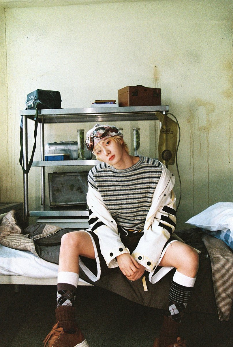kchartsmaster's tweet photo. Happy 23rd birthday to SUNGHO of BOYNEXTDOOR! https://t.co/P5bRfSfS83