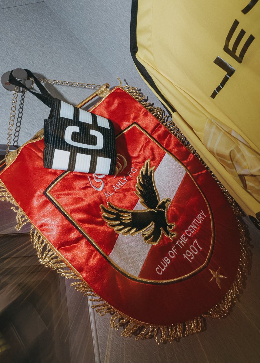 AlAhly's tweet photo. غرفة ملابس فريقنا 📸🦅 https://t.co/6Sk9MqTgOe